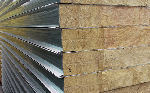 如何判斷巖棉彩鋼板質(zhì)量好壞？