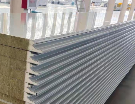 在市場(chǎng)上面對(duì)不同種類(lèi)的凈化板怎么選購(gòu)